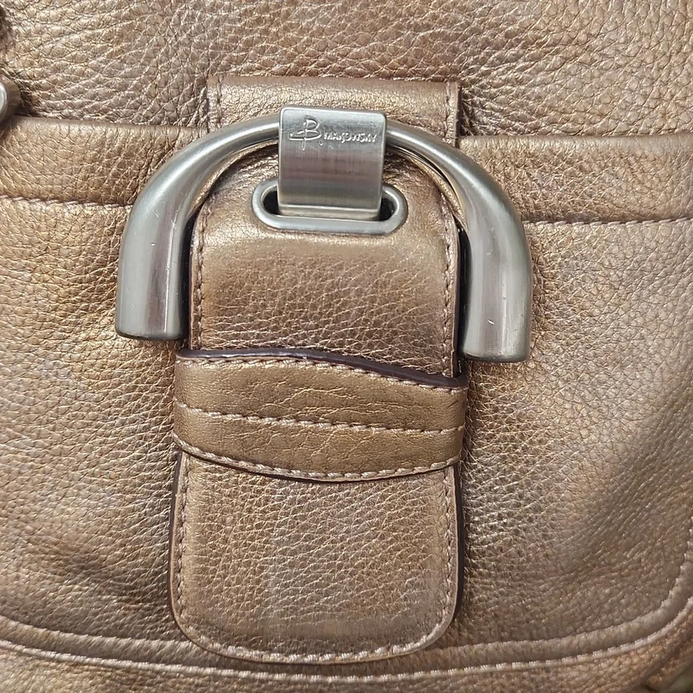 B. Makowsky Metallic Bronze Crossbody Pebbled Leather Bag - Picture 4 of 16
